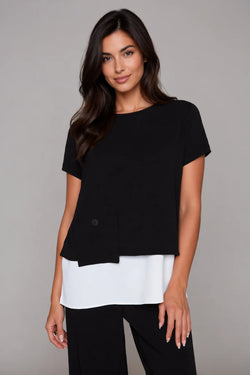 Haut Bicolore Boutons Dos Compli K (33595) — pour la femme qui réserve ses surprises pour ceux qui la voient partir, qui le porte avec un pantalon noir et qui choisit l’élégance discrète qui marque les esprits