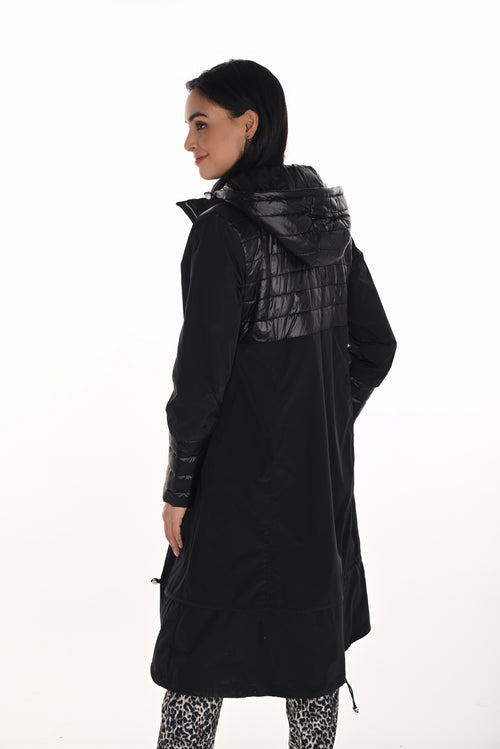 Manteau Frank Lyman 254937 noir détails matelassés capuchon fourrure pour femme – Luxueux et chaud, parfait pour hiver, sorties et occasions