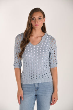 Chandail tricot maille ajoure bleu ciel avec fil brillant – 261611 – Un haut léger et lumineux pour une allure chic et estivale – Frank Lyman