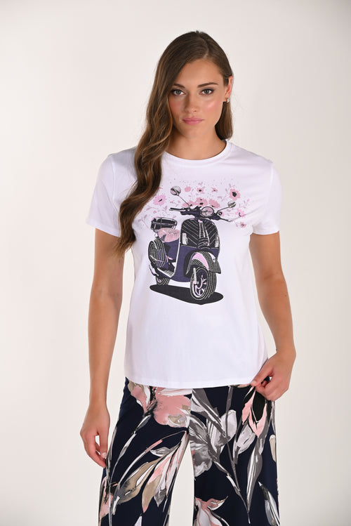 T-shirt Vespa Strass Fleurs Frank Lyman 261636 — La douceur d’une escapade italienne portée sur soi