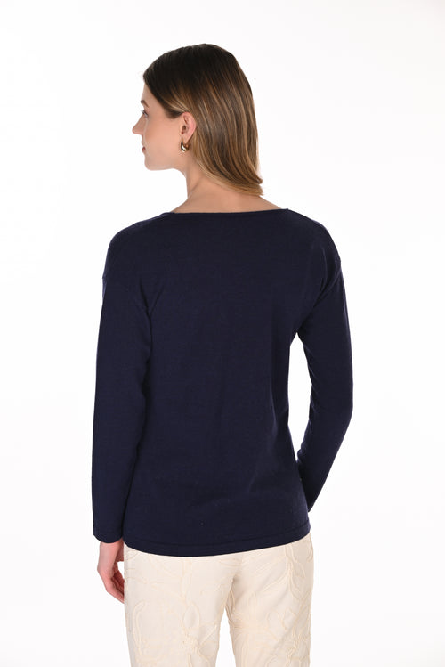 Chandail tricot floral Frank Lyman 263781 — La poésie botanique portée sur soi pour la femme qui transforme le quotidien en moment de beauté, du bureau au soirée, en Midnight & Beige