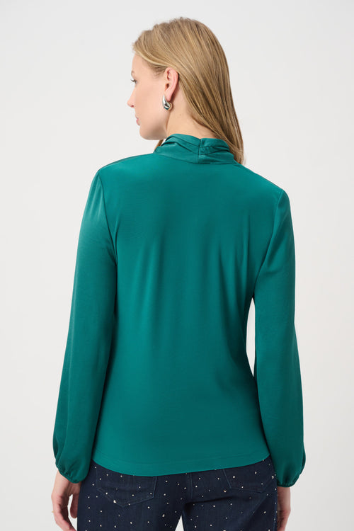 Haut Cache-Cœur Bi-Matière Drapé Joseph Ribkoff – Vert Opulent | SKU 264026 | Pour la femme qui allie féminité et élégance naturelle | Bureau luxe, Cocktails & Soirées | Manches mousseline bouffantes & jersey satiné cache-cœur