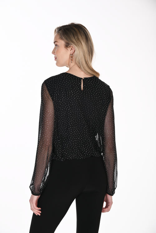 Haut à Points Scintillants et Manches Transparentes Noir Frank Lyman 264278 — Pour la femme au glamour subtil, parce que ses reflets animent la silhouette, en soirée avec une jupe droite ou au dîner avec un pantalon ivoire