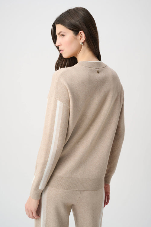 Veste Bomber Tricot Zip Joseph Ribkoff – Fawn & Winter White | SKU 264616 | Pour la femme qui voyage avec style | Week-end, Bureau décontracté & Sorties | Se porte seule ou en ensemble coordonné avec le pantalon 264613