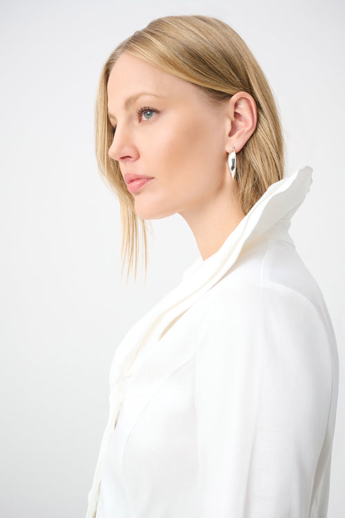 Blouse vanille Joseph Ribkoff 264719, grand col châle drapé, coupe ajustée peplum, manches 3/4 retroussées. Parfaite bureau ou soirée.