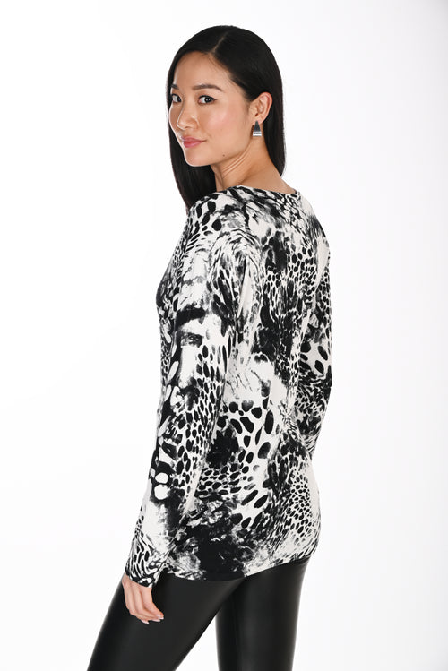 Haut à Imprimé Animalier et Motif Illustré Noir et Blanc Frank Lyman 264836 — Pour la femme au style expressif, parce que son graphisme donne du caractère, en ville avec un jean foncé ou en soirée sur un pantalon noir