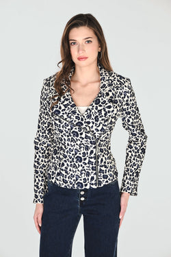 Veste style moto imprimé léopard zippée col châle cintrée - Frank Lyman 263230 - Pour la femme audacieuse qui assume son style animal - Casual chic bureau et soirée - L’imprimé qui fait tout le travail - Avec jean slim noir ou pantalon marine
