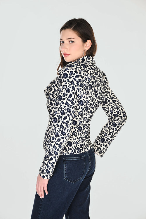Veste style moto imprimé léopard zippée col châle cintrée - Frank Lyman 263230 - Pour la femme audacieuse qui assume son style animal - Casual chic bureau et soirée - L’imprimé qui fait tout le travail - Avec jean slim noir ou pantalon marine