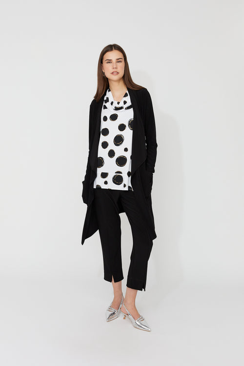 Veste Longue Fluide Revers Cascade Compli K 36086 — Le drapé qui transforme chaque silhouette en œuvre d’élégance