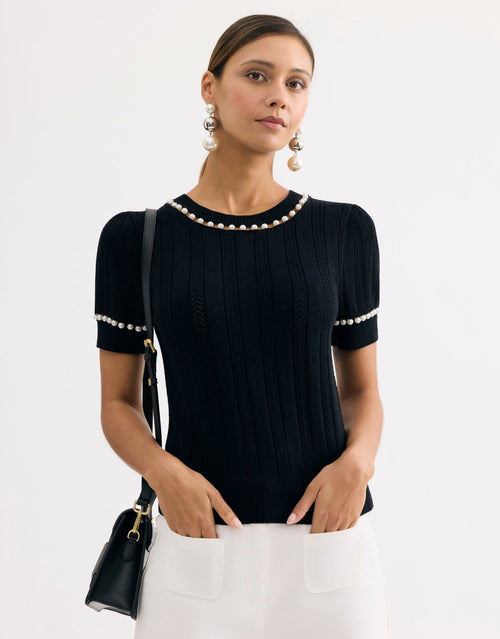 Chandail tricot ajouré à détail perles – AE106 – Une pièce féminine et raffinée pour toutes les occasions – Léo & Ugo