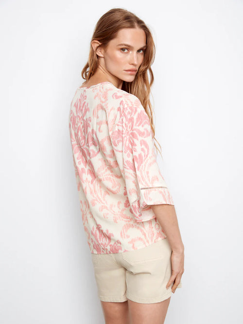 Blouse fluide imprimé Evelyn rose pour femme – Charlie B C4616RR-634A-P228 | Haut chic manches kimono | Pour la femme moderne | Parfait pour le bureau et les sorties