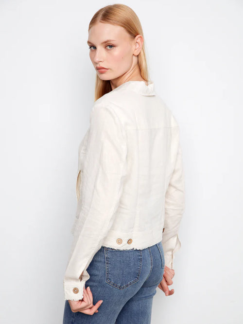 Veste Charlie B C6199YY-275C-249 beige lin finitions effilochées pour femme – Chic et moderne, parfaite pour printemps-été, bureau et occasions