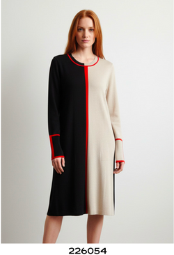 Robe Bicolore à Bordures Rouges Noire et Beige Scorzzo 226054 — Pour la femme qui aime les lignes graphiques, parce que le contraste signe l’allure, au bureau avec des bottes ou en sortie avec des escarpins