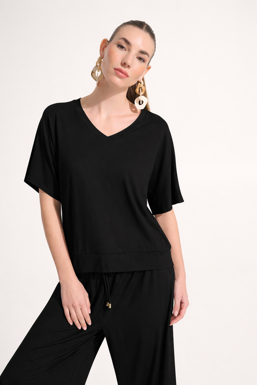 Haut Joseph Ribkoff 262606 pour femme – Haut noir fluide à manches courtes au style chic et décontracté