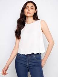 Haut Charlie B C4698-576C-002 blanc ourlet festonné pour femme – Élégant et féminin, parfait pour quotidien, bureau et sorties