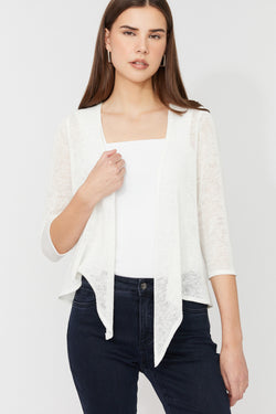 Haut léger ivoire pour femme – Compli K 36057 | Cardigan ouvert à nouer style élégant et fluide | Pour la femme moderne qui aime les superpositions raffinées | Parfait pour le bureau, les sorties ou les soirées