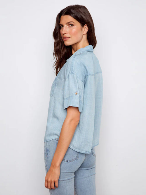Haut Charlie B 4688-578C-140 chemise tencel bleu pâle pour femme – Léger et élégant, parfait pour quotidien, bureau et sorties