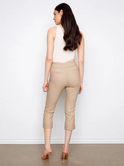 Pantalon Charlie B C5259TTP-560A-300 capri grège pull-on pour femme – Confortable et élégant, parfait pour quotidien, sorties, voyage et été