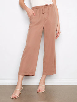 Pantalon Charlie B C5768-589C-173 tencel jambe large désert pour femme – Léger et confortable, parfait pour quotidien, sorties et week-end