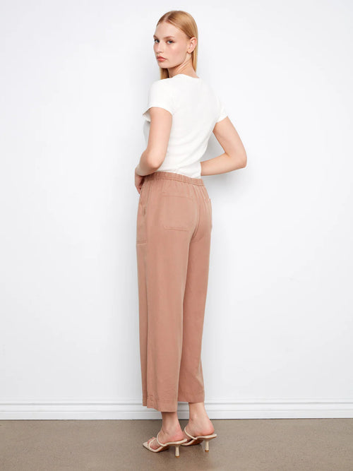 Pantalon Charlie B C5768-589C-173 tencel jambe large désert pour femme – Léger et confortable, parfait pour quotidien, sorties et week-end