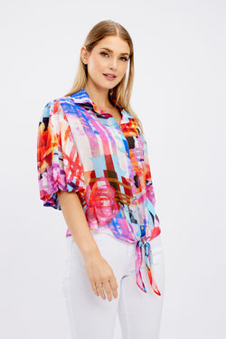 Blouse Frank Lyman 246424 – Chemisier Fluide Multicolore à Imprimé Artistique & Lien à Nouer, Pour la Femme Audacieuse.