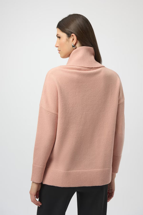 Chandail rose blush à détails décoratifs Joseph Ribkoff 254942 – Douceur féminine et élégance raffinée pour la femme moderne, du quotidien aux sorties chic