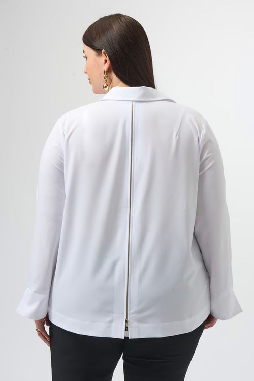 Chemisier blanc structuré manches 3/4 avec fermeture éclair au dos Joseph Ribkoff 253923 – Élégance moderne pour la femme raffinée, du bureau aux occasions spéciales