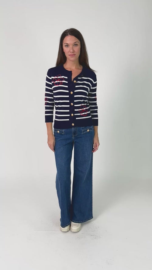 Chandail chic à contrastes bleu nuit et blanc Frank Lyman – Modèle 266355